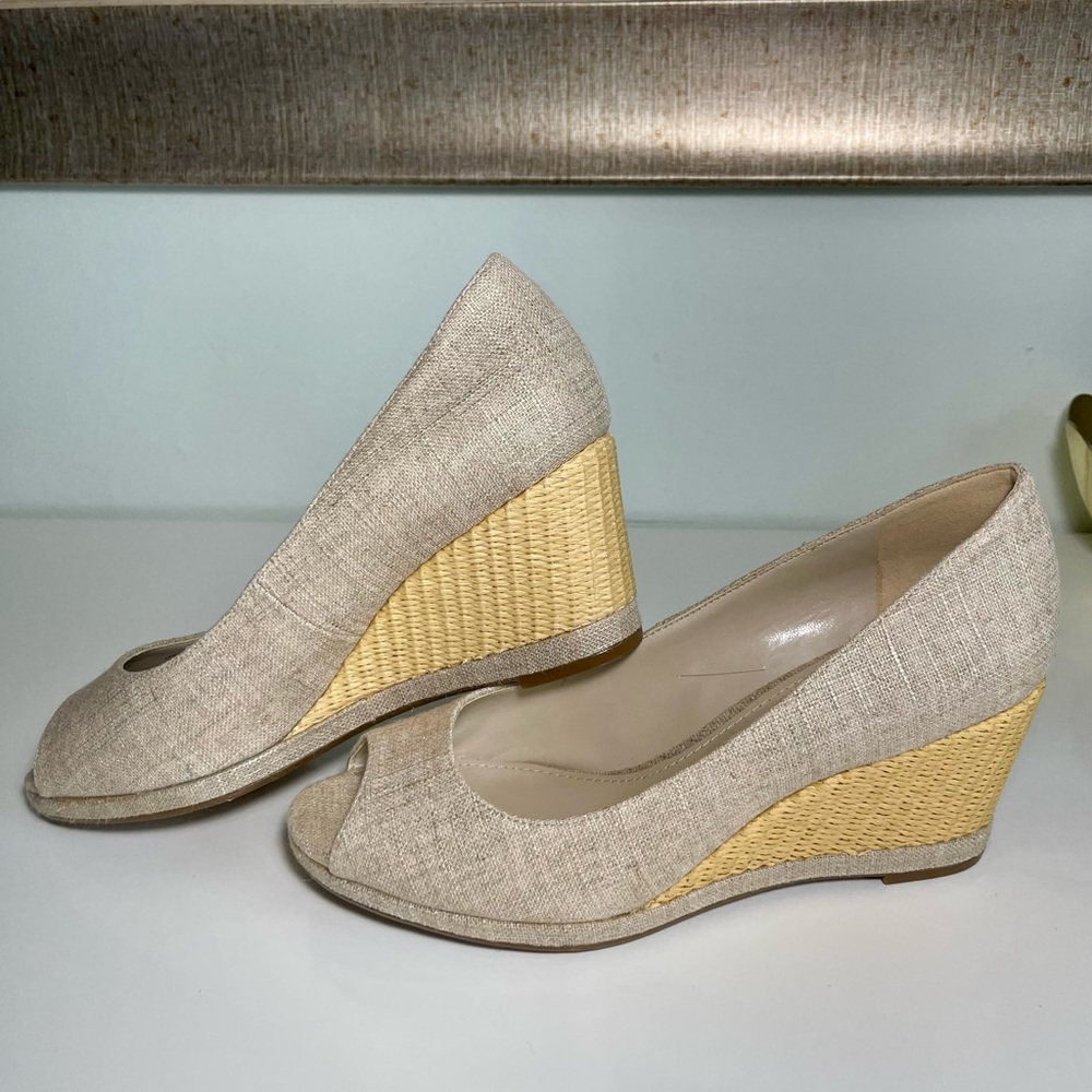 Naturalizer Narlene peep toe wedges.